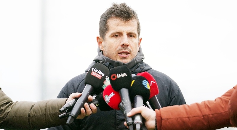 Emre Belözoğlu: “Rekabeti arttıracak, kaliteyi yükseltecek oyuncular”