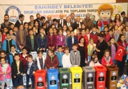 En çok pil toplayan çevreci okullara ödül