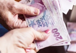 En düşük emekli maaşı asgari ücret kadar olmalı