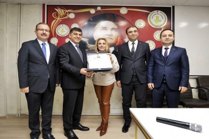 En önemli şey sizin kendinizi yetiştirmeniz