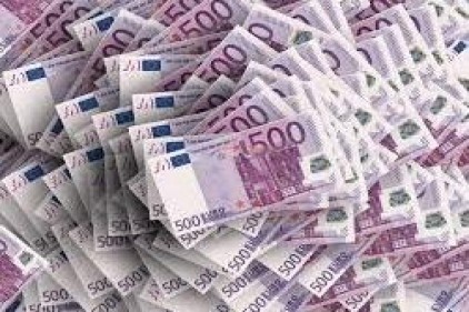 En yüksek aylık reel getiri Euro&#8217;da gerçekleşti
