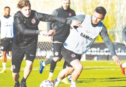 En yüksek teklifi veren taraftar formanın sahibi olacak