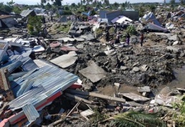 Endonezya'da deprem ve tsunami; Ölü sayısı 832 