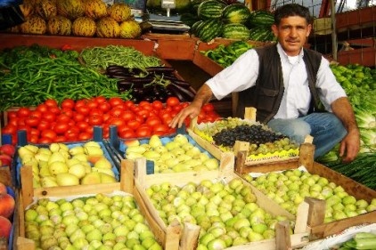 Enflasyon artışını gıda fiyatlarındaki artış tetikledi
