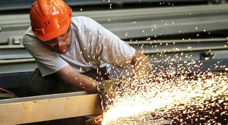 Enflasyon, diğer ülkelerde düşüyor, bizde artıyor