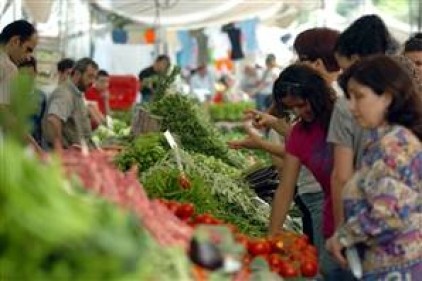 Enflasyon Mayıs&#8217;ta yüzde 0.40 arttı