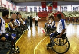 Engelli basketçiler Çanakkale virajında