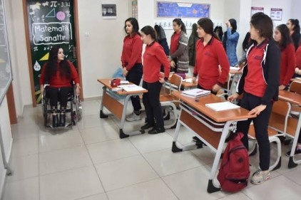 Engelli öğretmen ataması için başvurular başlıyor 