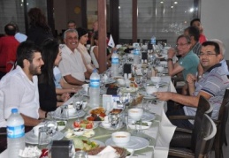 Engelliler iftar da bir araya geldi 