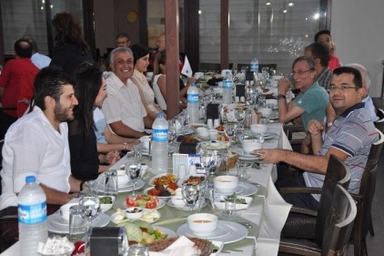 Engelliler iftar da bir araya geldi 