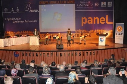 &#8220;Engelsiz Kent Gaziantep&#8221; paneli yapıldı, engeller anlatıldı