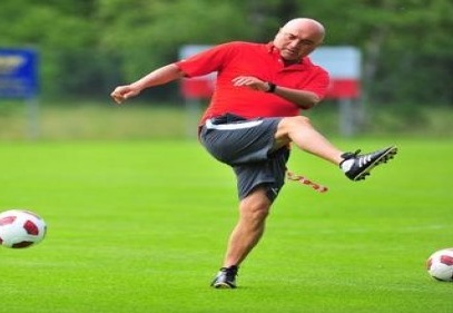 Ercan gitti, Karaman geldi