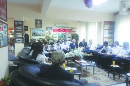 Erdem Koleji gazileri unutmadı 