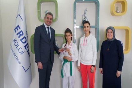 Erdem Koleji Öğrencisi karatede 3. oldu 