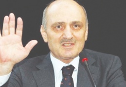 Erdoğan Bayraktar: Reis beni hırsız çuvalına koydu ve attı