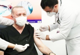 Erdoğan ikinci doz koronavirüs aşısını yaptırdı