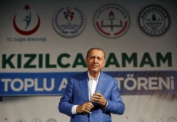 Erdoğan: Mart Seçimlerinde teröre bulaşan seçilirse kayyum atarız 