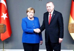 Erdoğan, Merkel ile görüştü