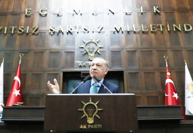 Erdoğan: Rezervler kurdaki dalgalanmayı önlemek için kullanıldı