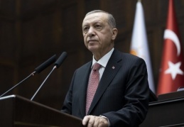 Erdoğan: Yıkıntılar altında kalan vatandaşlarımız serzenişlerinde sonuna kadar haklıdır