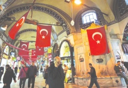 Erdoğan'ın faizleri düşürme çağrısı Türkiye'yi daha kırılgan hale getiriyor