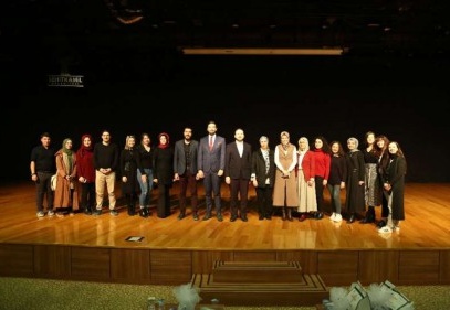 Ergenlik, tüm detaylarıyla ele alındı 