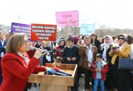 “Erkeğin kadına, kadının erkeğe üstünlüğü yoktur”