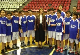 Erkek Basketbol Takımı il üçüncüsü oldu 