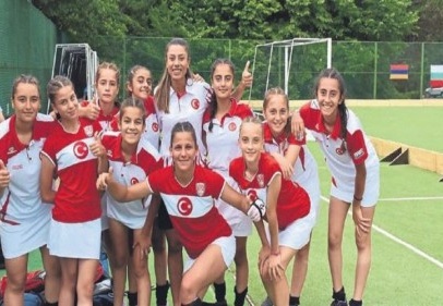 Erkek Milli Takımı 12 Ermenistan 0; Kız Milli Takımı 15 Ukrayna 2 