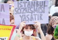 Erkekler 326 günde 285 kadını öldürdü, 711 kadını yaraladı