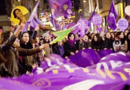 Erkekler 327 günde 253 kadını öldürdü, 715 kadını yaraladı
