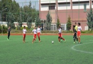 Erkekler futbol grup müsabakaları devam ediyor