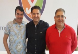 Erkekler ve Kadınlar Hokey Salon Süper Ligine Gaziantep damgası 