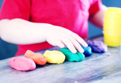 "Erken tanı ve doğru eğitimle otizm kontrol altına alınabilir"