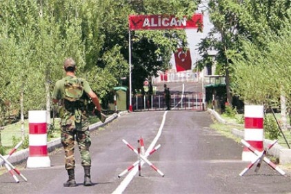 Ermenistan sınırının açılması gündemde