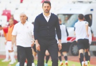 Erol Bulut: "Deplasmandaki talihsizliğimizi Galatasaray maçı ile değiştirmek istiyoruz"