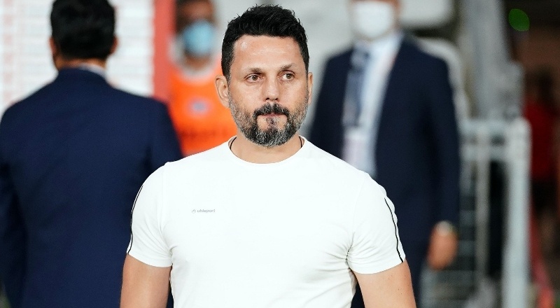 Erol Bulut: “Kendi elimizle maçı Altay’a hediye ettik”