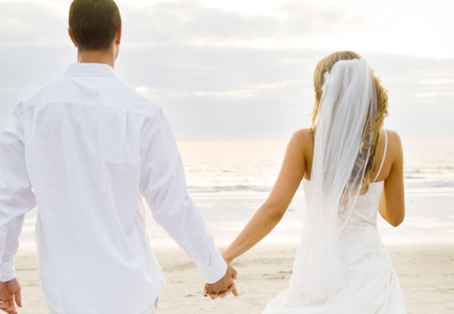 Ertelenmiş düğünler için telaş başladı