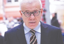 Ertuğrul Özkök: Bir siyasetçinin tarihe bırakacağı asıl büyük miras yollar değil, vatandaşına sağladığı özgürlük, adalet oluyor