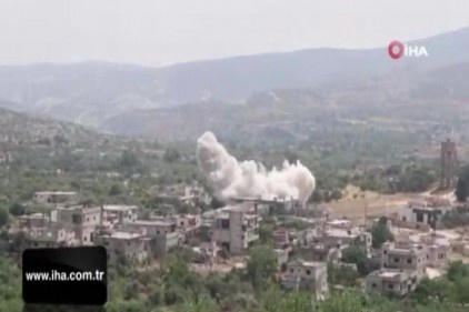 Esad rejimi İdlib&#039;i vurdu: 1 ölü, 5 yaralı