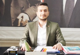 Eşit, kapsayıcı, adil ve parti içi demokrasinin olduğunu bir yönetim olacak