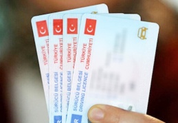 Eski ehliyetini değiştirmeyene para cezası geliyor