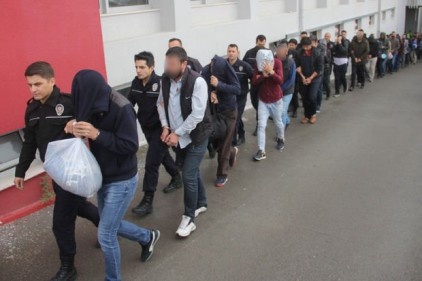 Eski öğretmen, "Son Alo" yapılan operasyonda tutuklandı