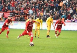 Eskişehirspor ile berabere 1-1