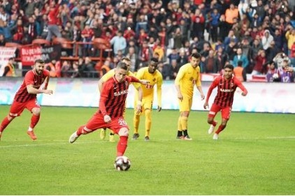 Eskişehirspor ile berabere 1-1