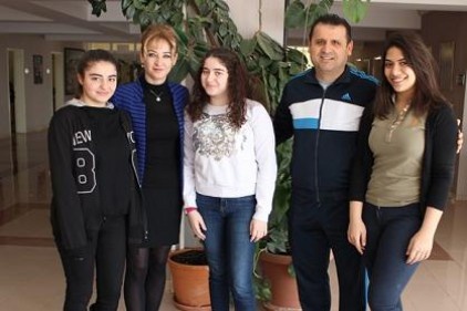 Eskrimde il birincisi oldular