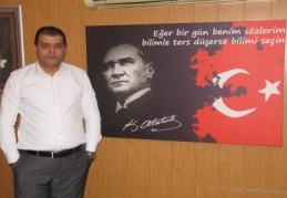 Esnaf, borcu borçla kapatarak devam ediyor