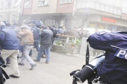 Esnaf da biber gazından nasibini aldı