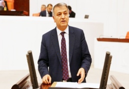 Esnaf, derin bir ekonomik kriz yaşıyor ve kan ağlıyor