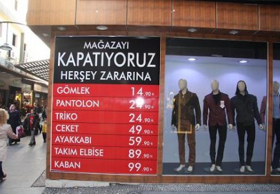 Esnaf dükkanını ya kiraya veriyor ya da satıyor